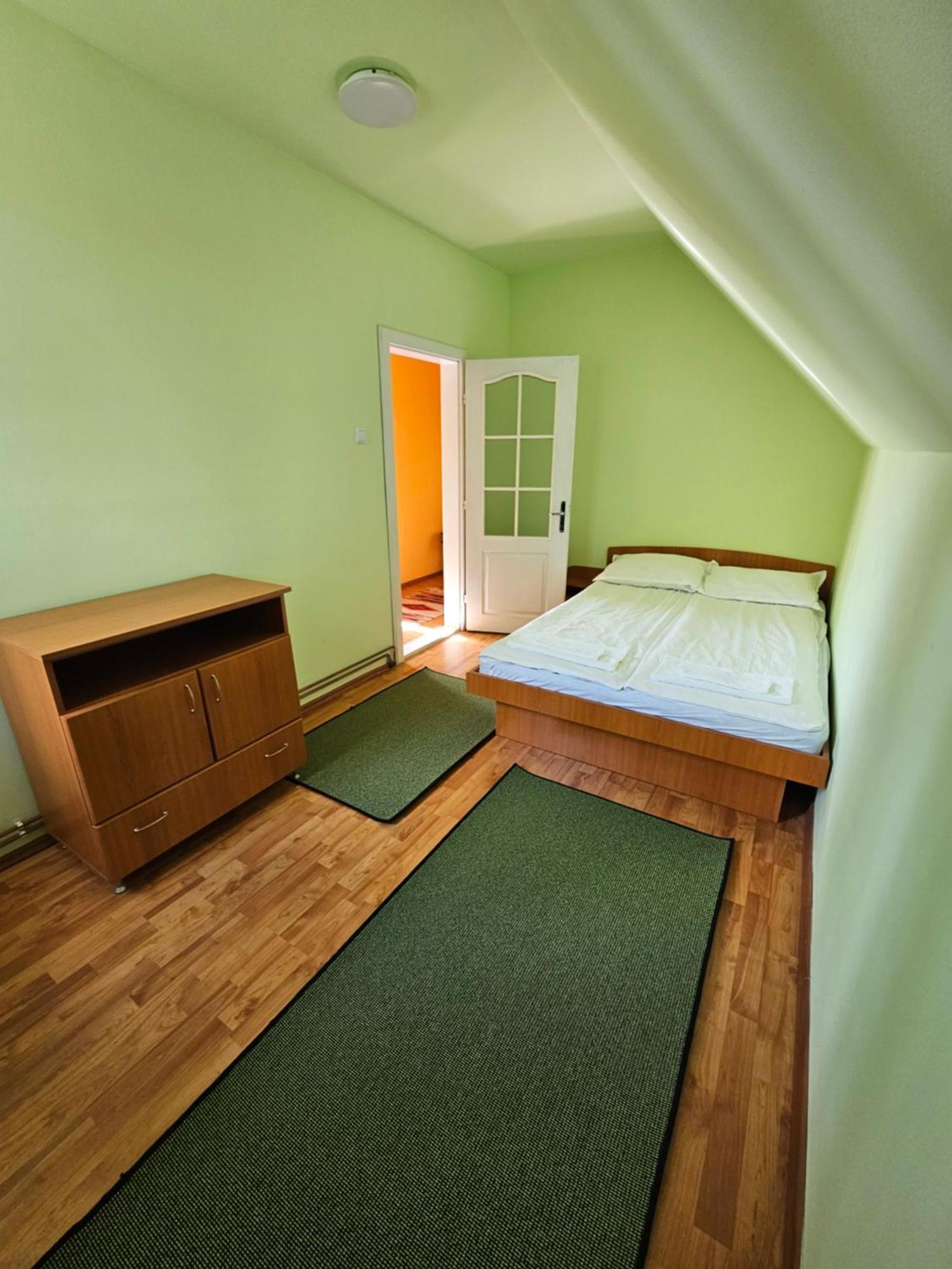 Fuzfa Apartman Joseni  Exterior photo